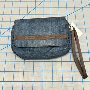 NWT Lesportsac Exclusive Melina Wristlet